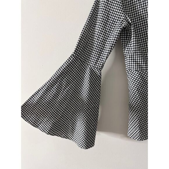 L’Academie flare sleeve top - Picture 3 of 7